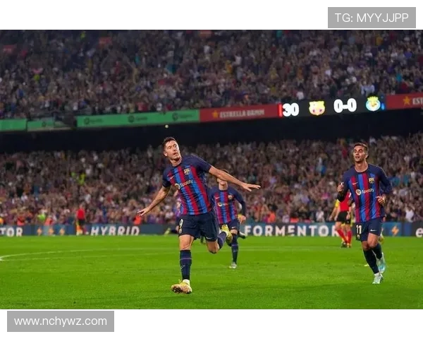 莱万已在西甲打进48球,追平波兰球员该赛事进球纪录 莱万已在西甲打进48球,追平波兰球员该赛事进球纪录